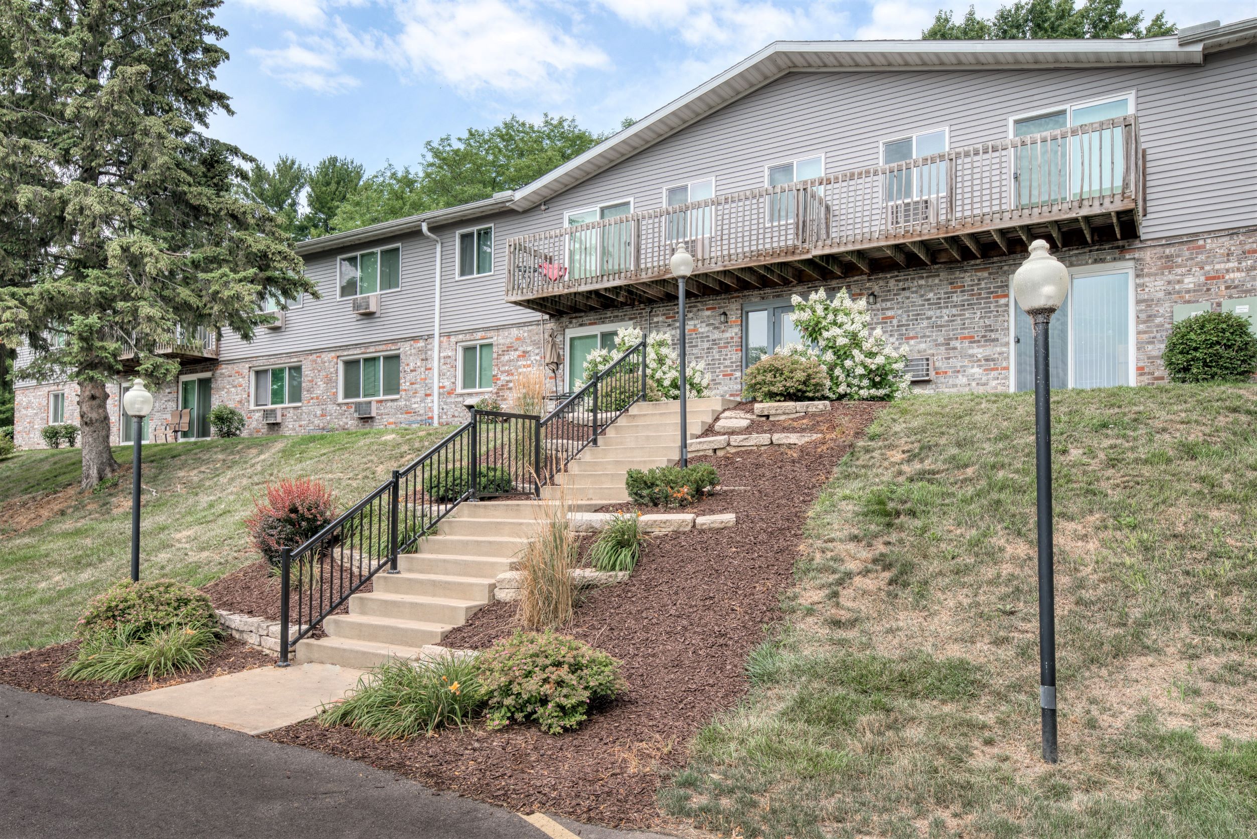 Overlook Pointe Apartments, 5405 Century Avenue, Middleton, WI RentCafe